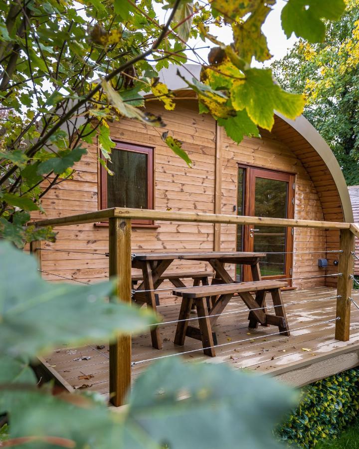 The Green Man, Eco-Friendly Cabin In The Lincolnshire Countryside With Heating And Hot Water Exterior photo